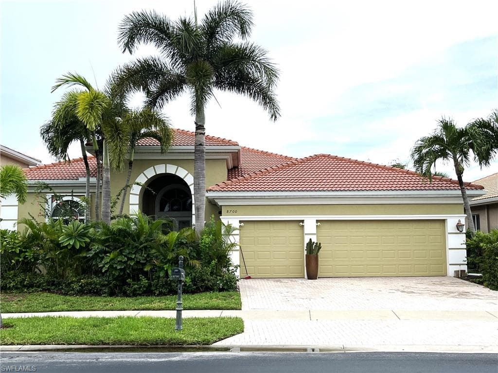 8700 Paseo De Valencia ST FORT MYERS, FL 33908