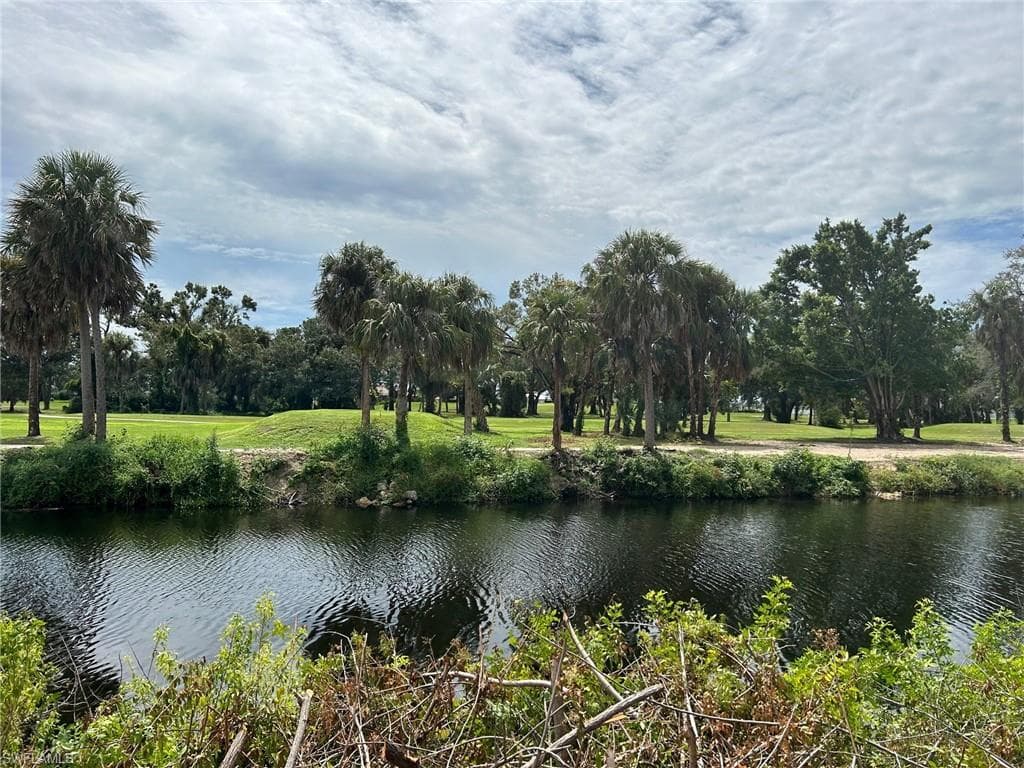 2936 NW 18th TER CAPE CORAL, FL 33993