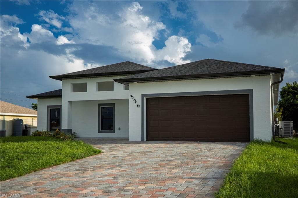 326 NE 9th TER CAPE CORAL, FL 33909
