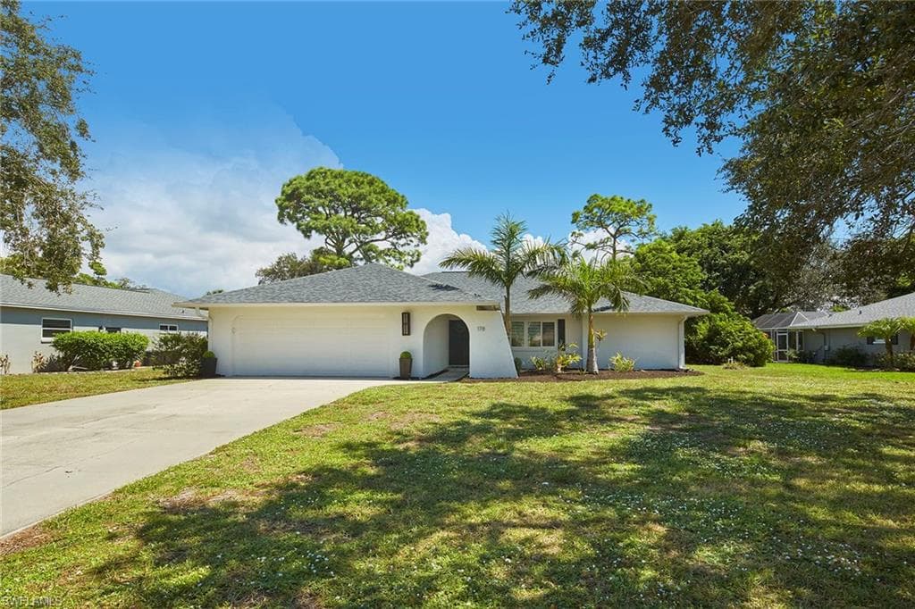 178 Westwood DR NAPLES, FL 34110