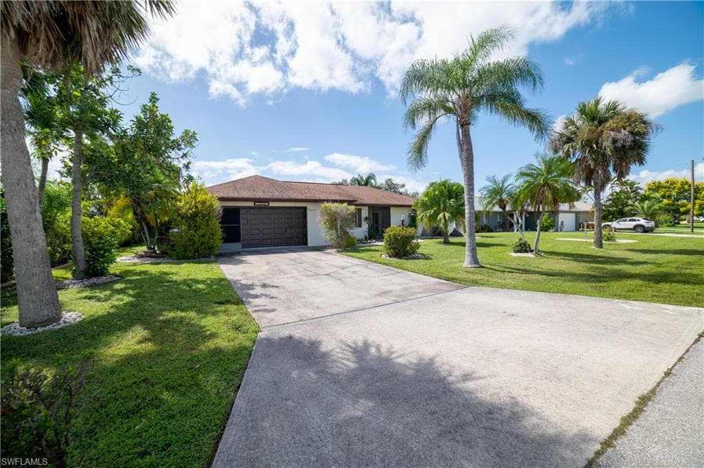 1910 SE 8th ST CAPE CORAL, FL 33990