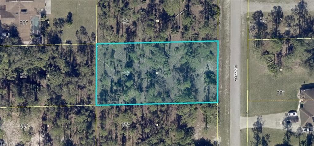 1211 Glenn AVE LEHIGH ACRES, FL 33972