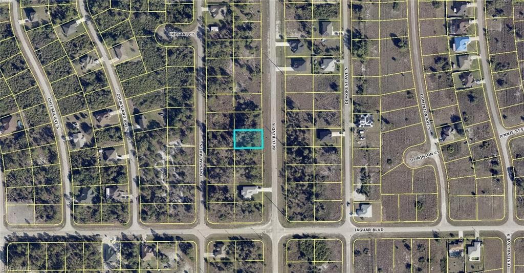 810 Bell BLVD S LEHIGH ACRES, FL 33974