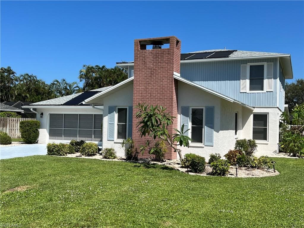 2125 Lochmoor CIR NORTH FORT MYERS, FL 33903