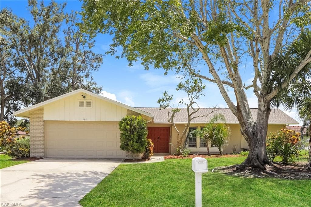 968 Ryan CT VENICE, FL 34293