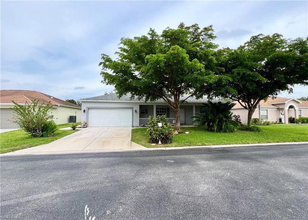 2493 Nature Pointe LOOP FORT MYERS, FL 33905