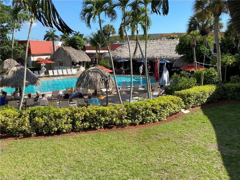 2555 Tamiami TRL N 248 NAPLES, FL 34103