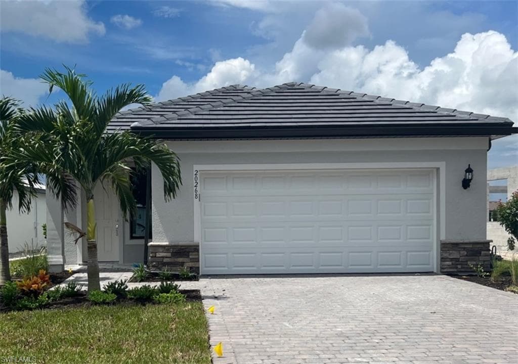 20268 Napa LOOP ESTERO, FL 33928