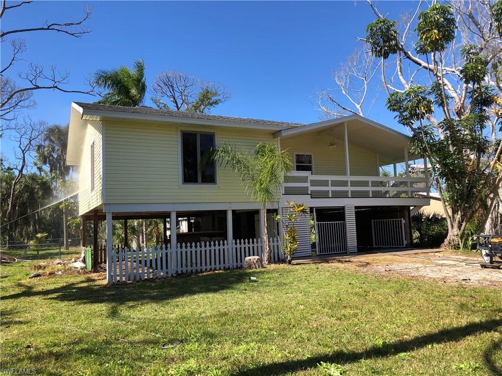 16360 Oleander DR FORT MYERS, FL 33908