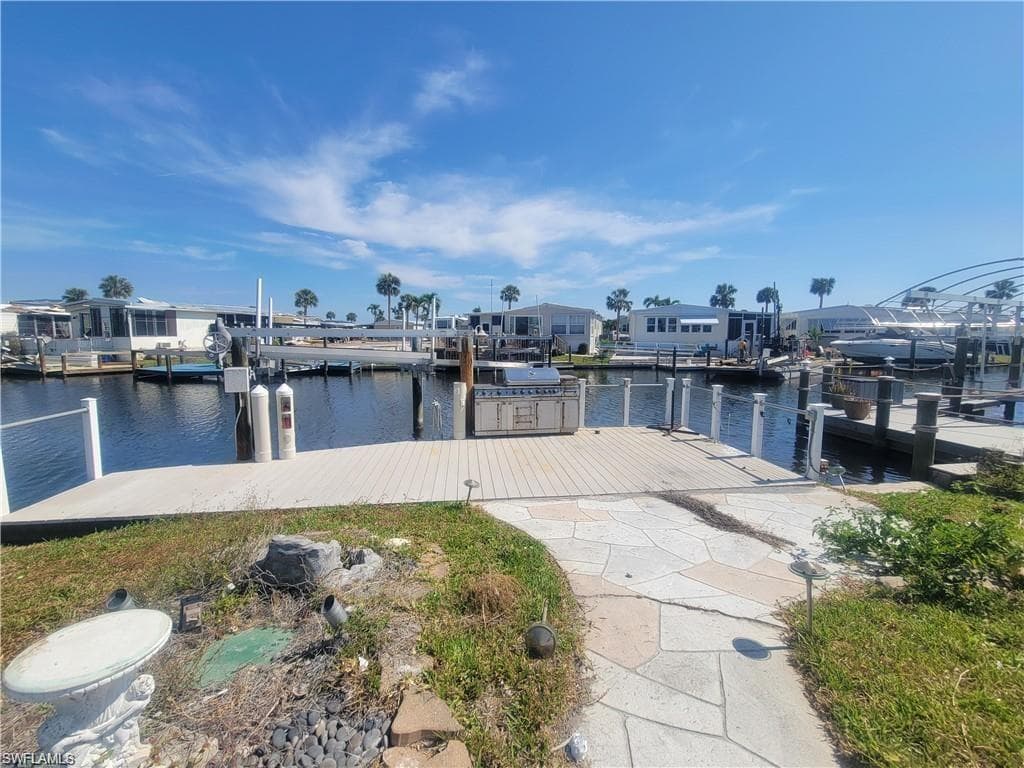 17771 Stevens BLVD FORT MYERS BEACH, FL 33931
