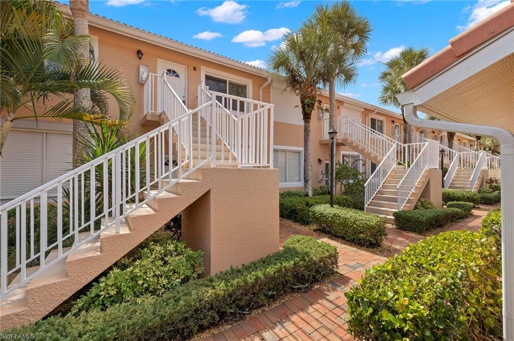 6620 Beach Resort DR 606 NAPLES, FL 34114