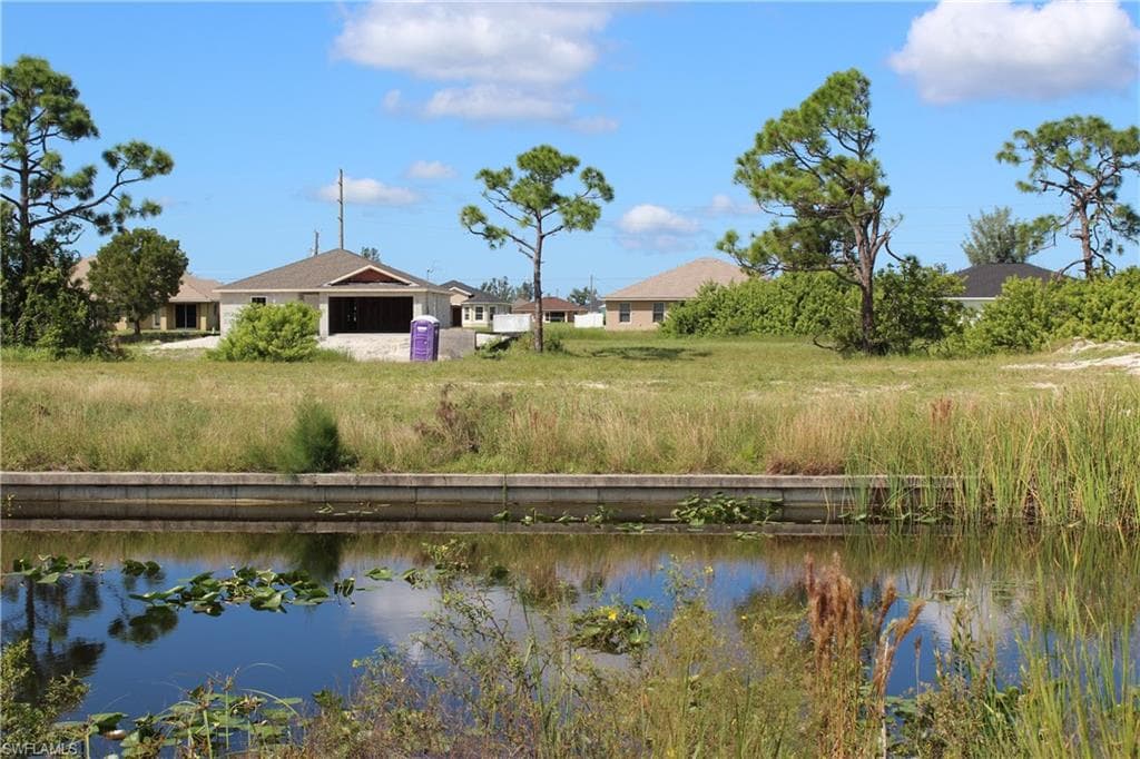 1019 NW 23rd AVE CAPE CORAL, FL 33993
