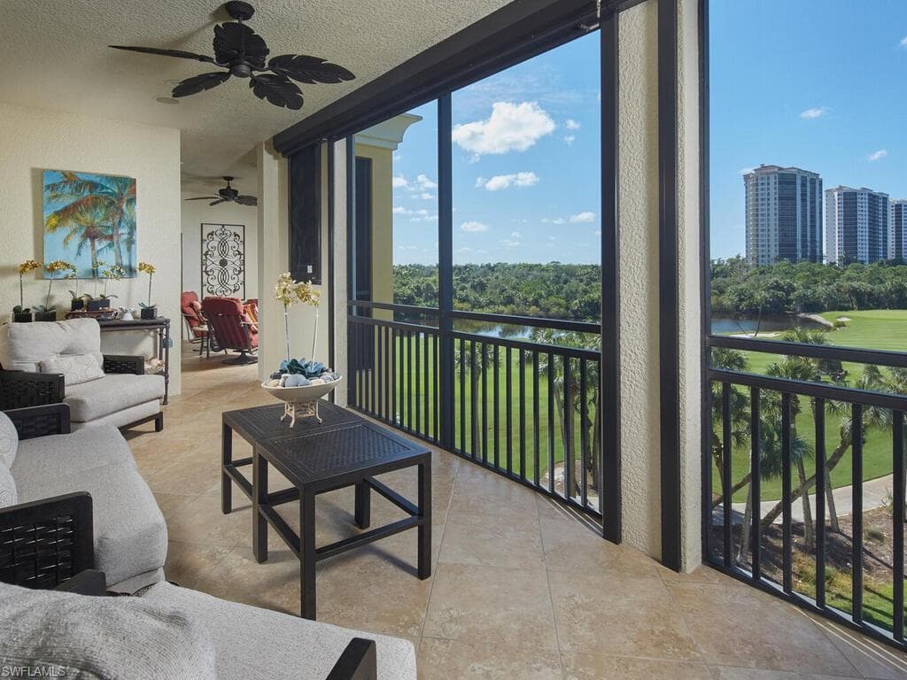 4741 Via Del Corso LN 302 BONITA SPRINGS, FL 34134