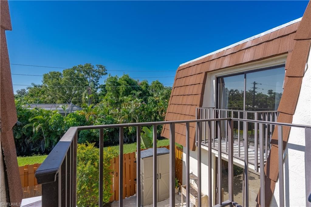 1454 Park Shore CIR 2 FORT MYERS, FL 33901