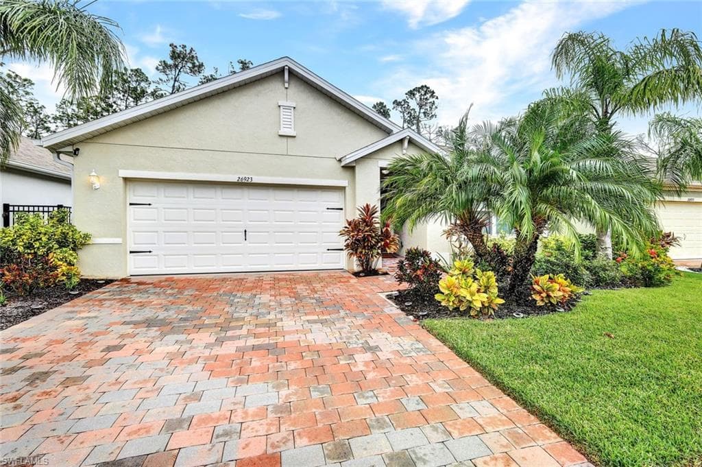 26923 Wildwood Pines LN BONITA SPRINGS, FL 34135