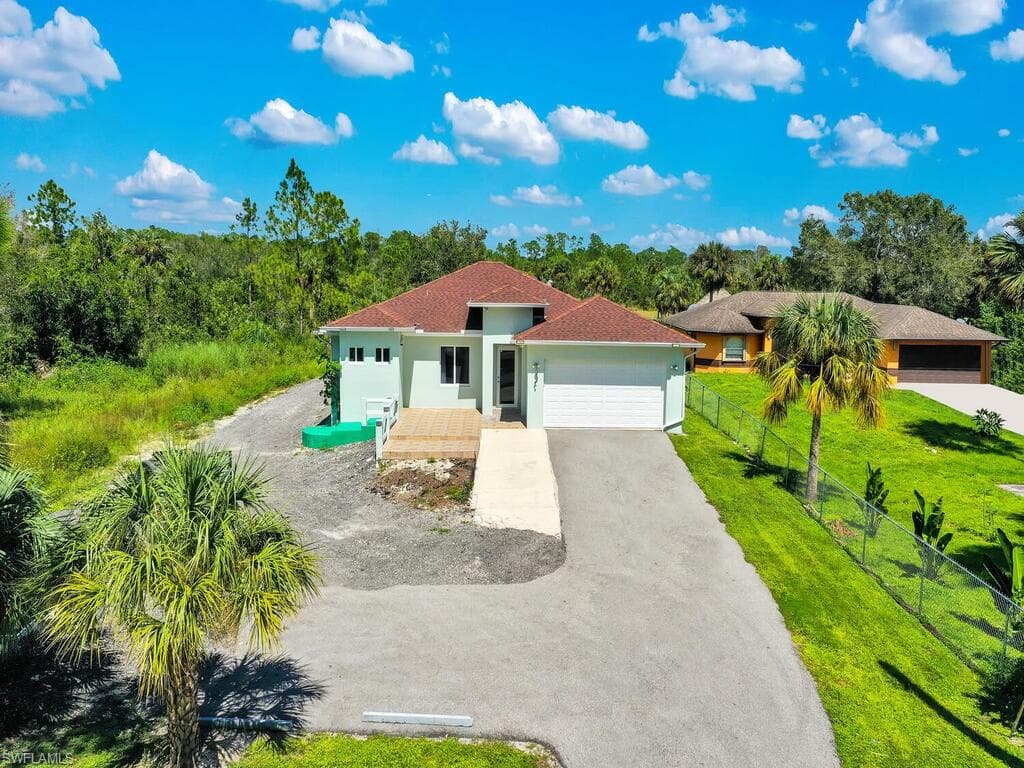 4285 20th AVE SE NAPLES, FL 34117