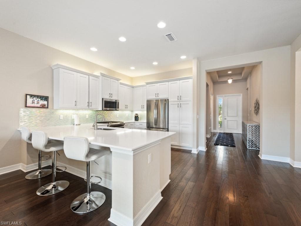 4314 Aurora ST NAPLES, FL 34119