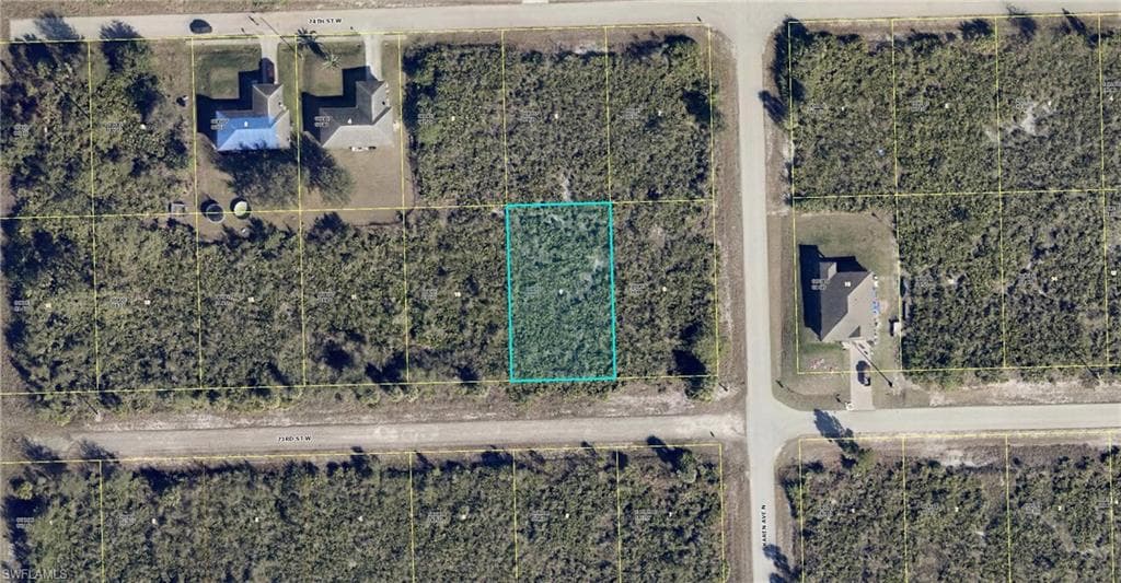 3002 73rd ST W LEHIGH ACRES, FL 33971