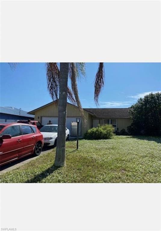 8498 Caloosa RD FORT MYERS, FL 33967