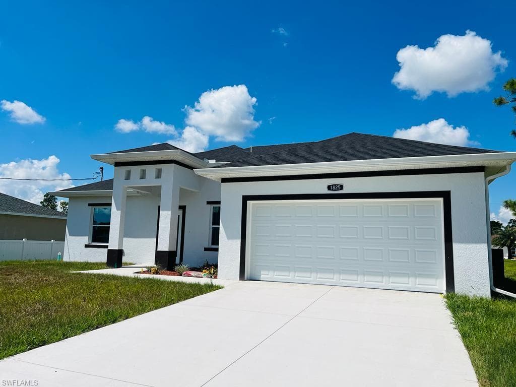 1825 Ridgemoor ST LEHIGH ACRES, FL 33972