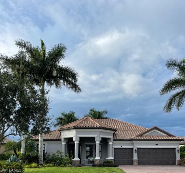 10137 Biscayne Bay LN NAPLES, FL 34120