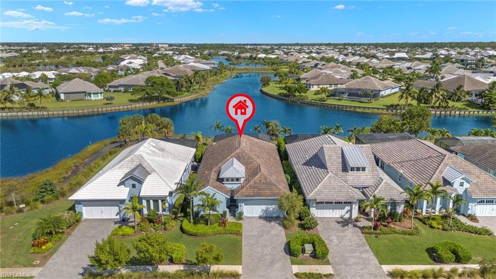 5844 Antigua WAY NAPLES, FL 34113