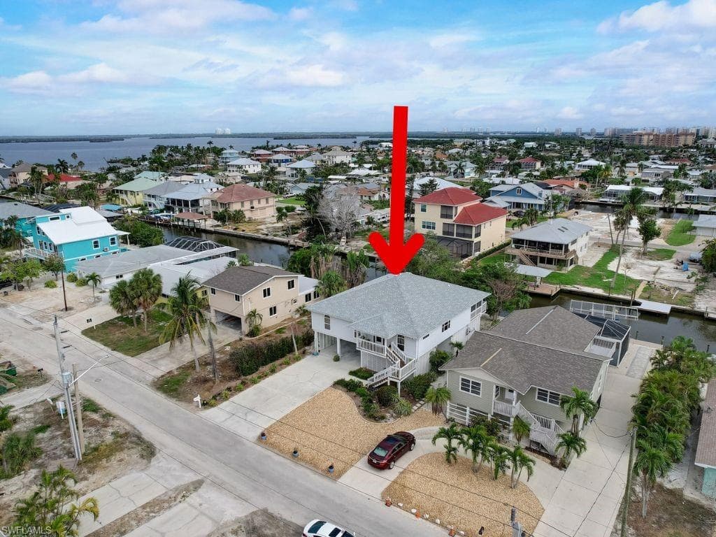150 Curlew ST FORT MYERS BEACH, FL 33931