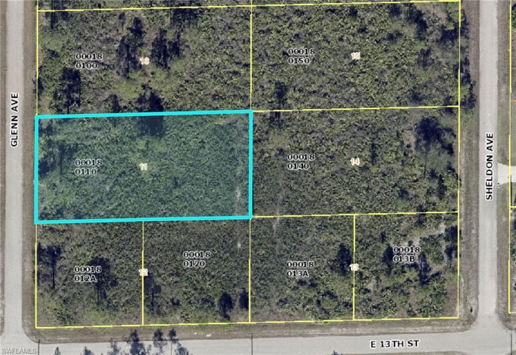 1302 Glenn AVE LEHIGH ACRES, FL 33972