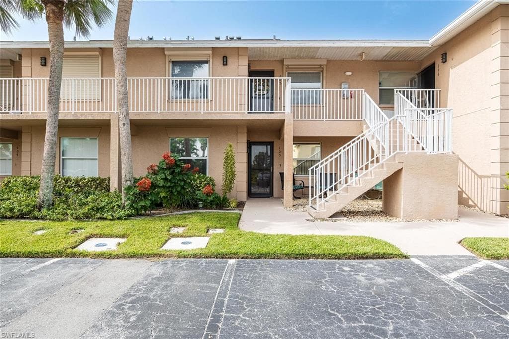 15001 Arbor Lakes DR E 105 NORTH FORT MYERS, FL 33917