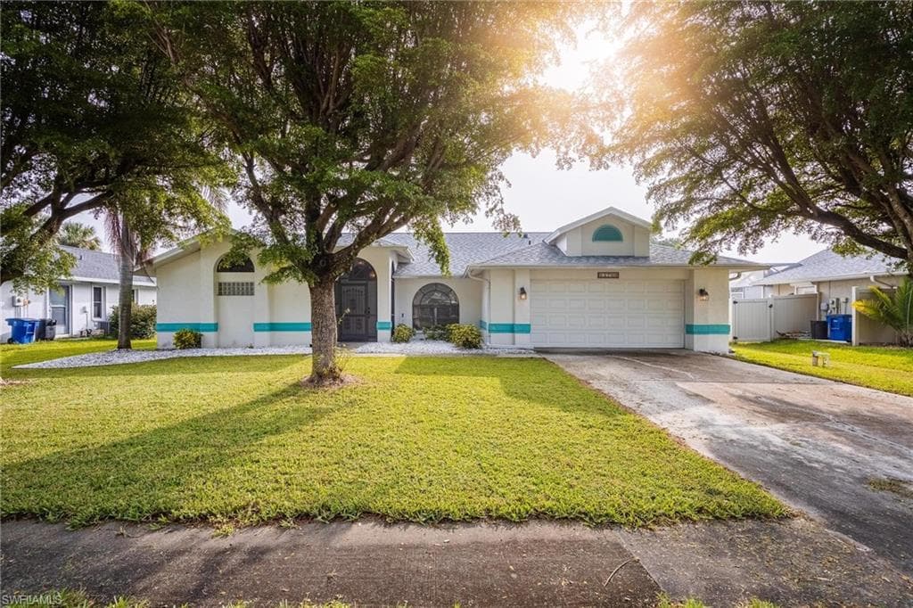 13700 Willow Bridge DR NORTH FORT MYERS, FL 33903