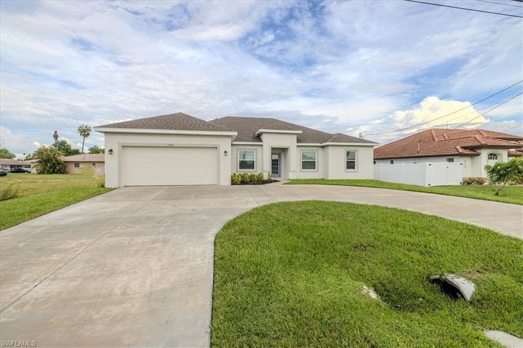 1421 Country Club BLVD CAPE CORAL, FL 33990