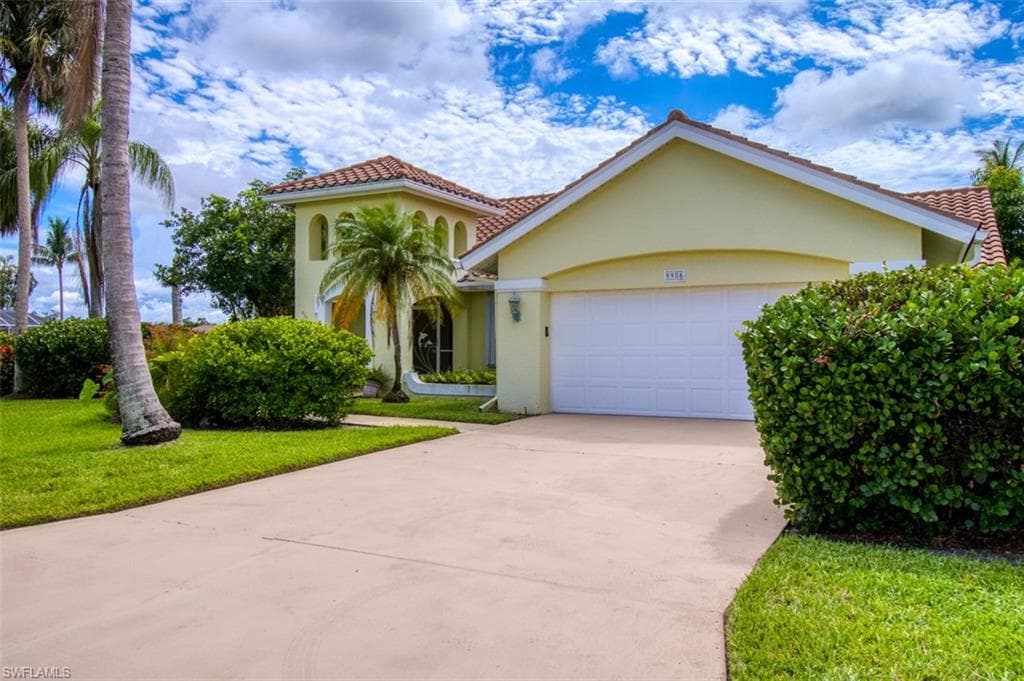 9986 Mar Largo CIR FORT MYERS, FL 33919