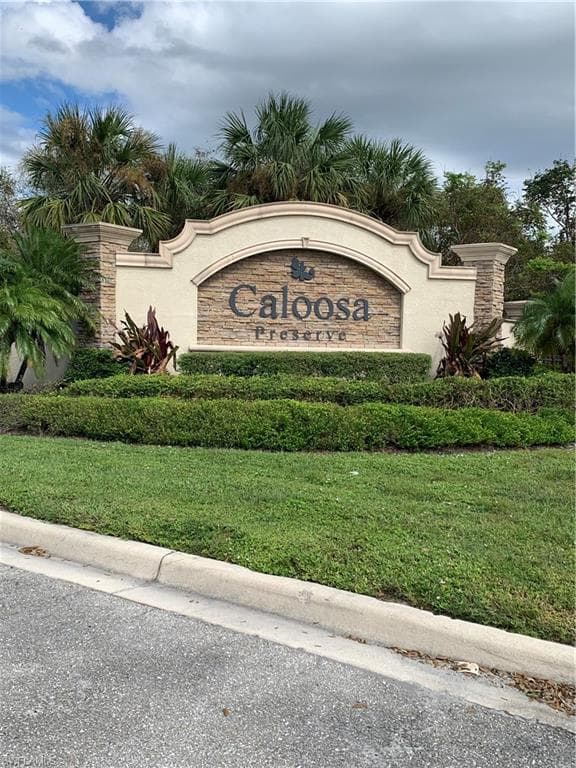 2117 Silk Bay BLVD ALVA, FL 33920