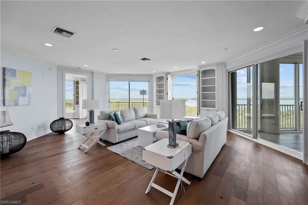 4811 Island Pond CT 604 BONITA SPRINGS, FL 34134