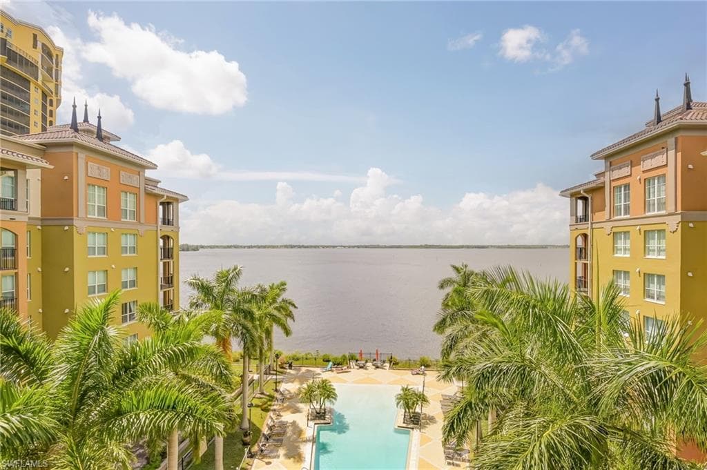 2825 Palm Beach BLVD 106 FORT MYERS, FL 33916