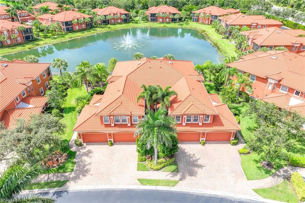 6443 Legacy CIR 1101 NAPLES, FL 34113
