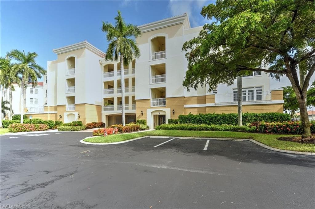 11110 Harbour Yacht CT 34C FORT MYERS, FL 33908