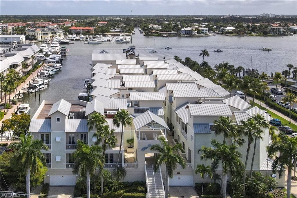 1001 10th AVE S 204 NAPLES, FL 34102