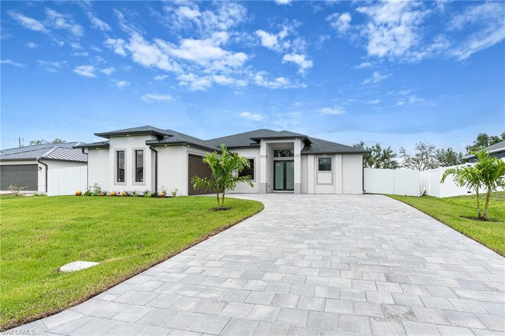 509 SW 25th TER CAPE CORAL, FL 33914