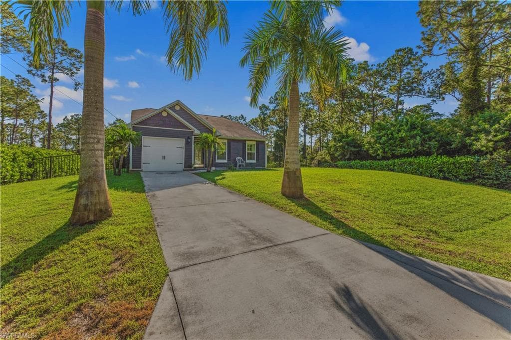 225 Corvet AVE S LEHIGH ACRES, FL 33974