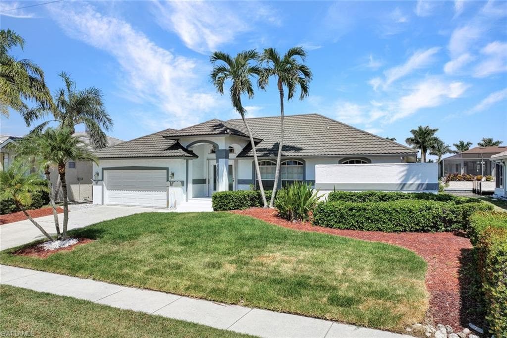 1136 Lighthouse CT MARCO ISLAND, FL 34145