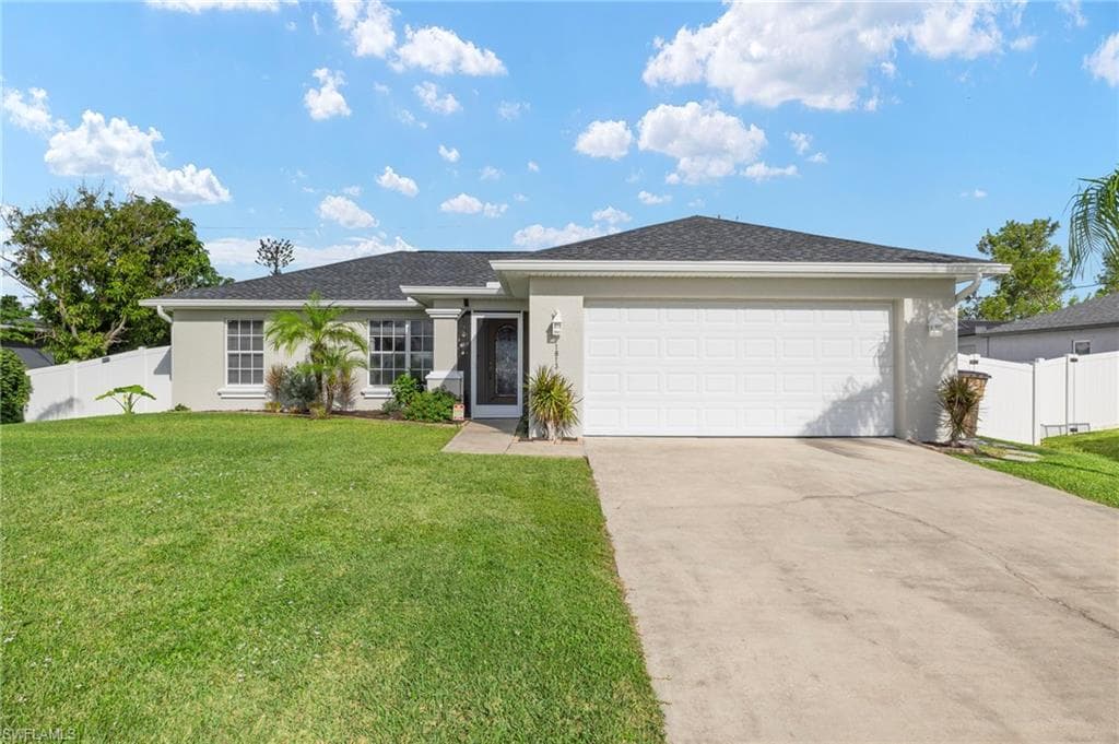 1813 NE 21st PL CAPE CORAL, FL 33909
