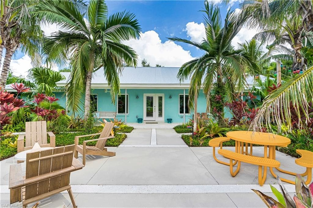 1245 Gasparilla DR FORT MYERS, FL 33901