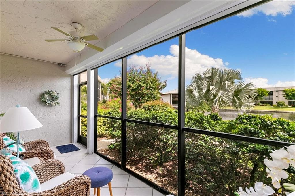 788 Park Shore DR F14 NAPLES, FL 34103