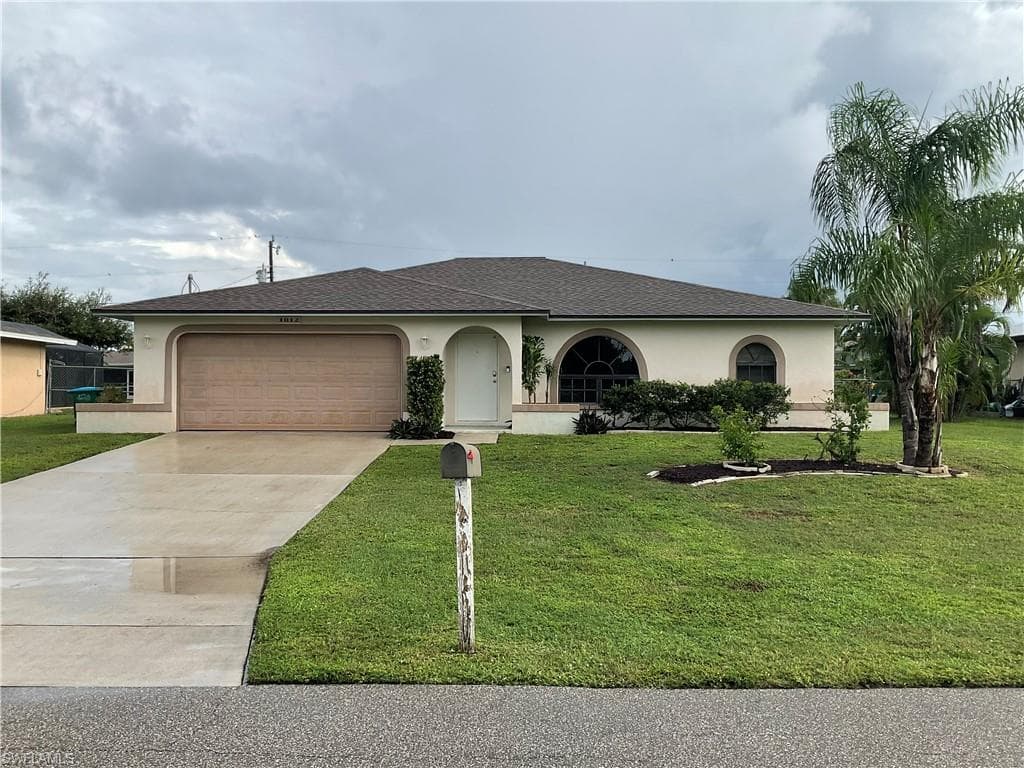 1012 SE 42nd LN CAPE CORAL, FL 33904