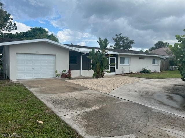794 Hydrangea DR NORTH FORT MYERS, FL 33903