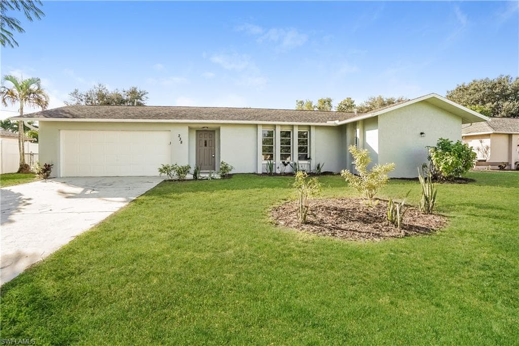 238 SW 34th TER CAPE CORAL, FL 33914