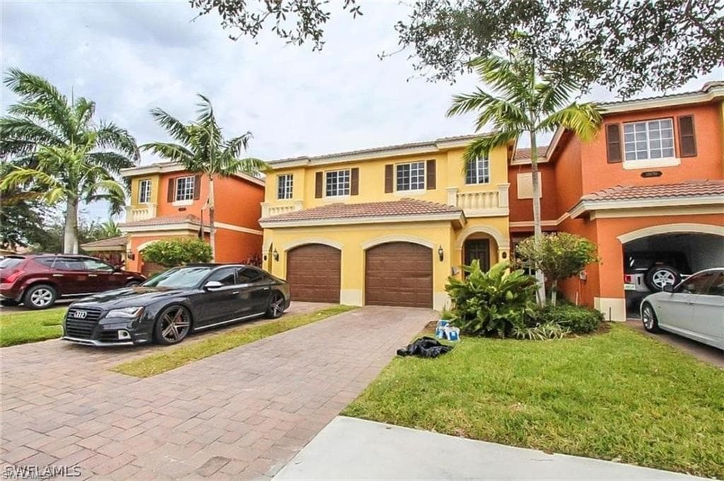 10170 Tin Maple DR 124 ESTERO, FL 33928