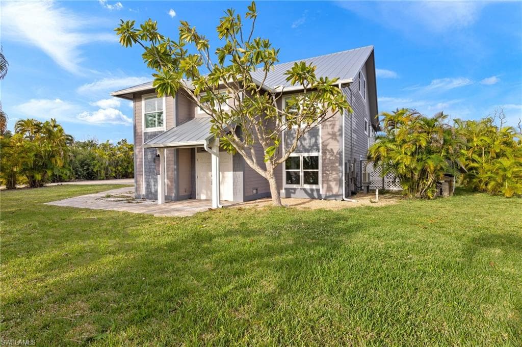 9393 Peaceful DR SANIBEL, FL 33957