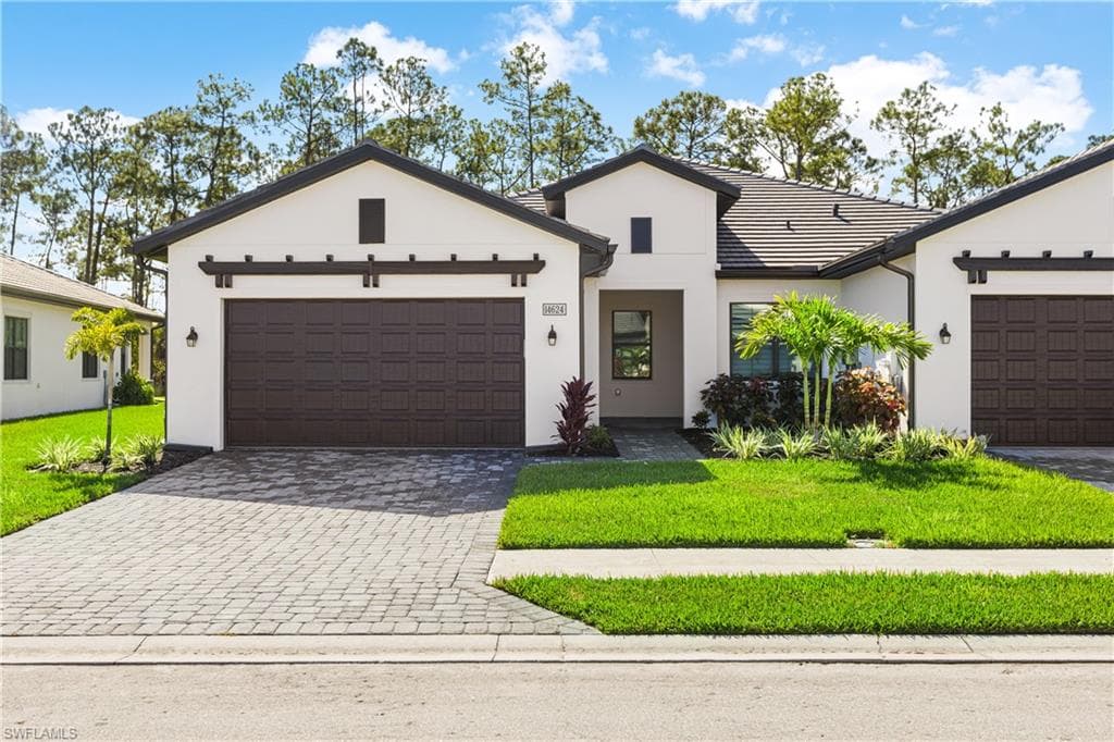 14624 Kingfisher LOOP NAPLES, FL 34120